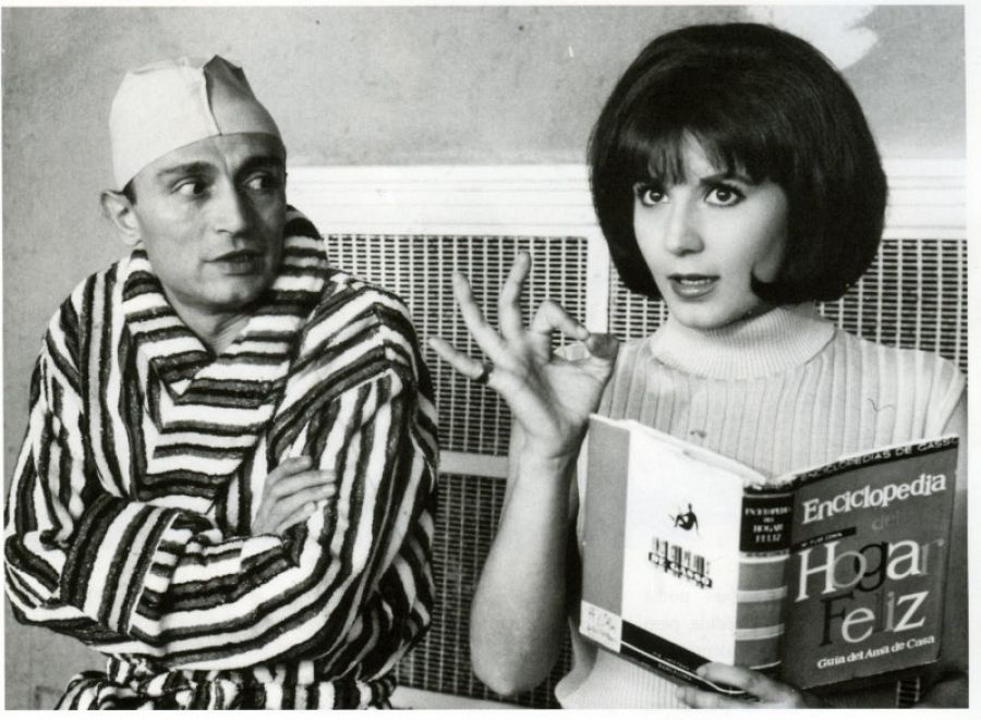 Tony Leblanc y Concha Velasco en 'Los tramposos' (1959)