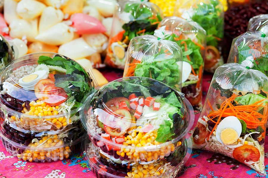 Ensaladas envasadas en atmosfera de aire