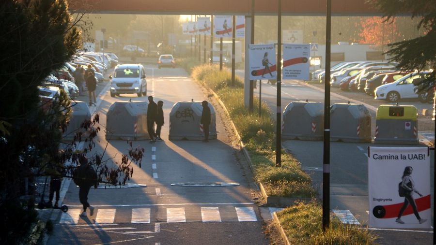 El SEPC impedeix la entrada als estudiants de la UAB