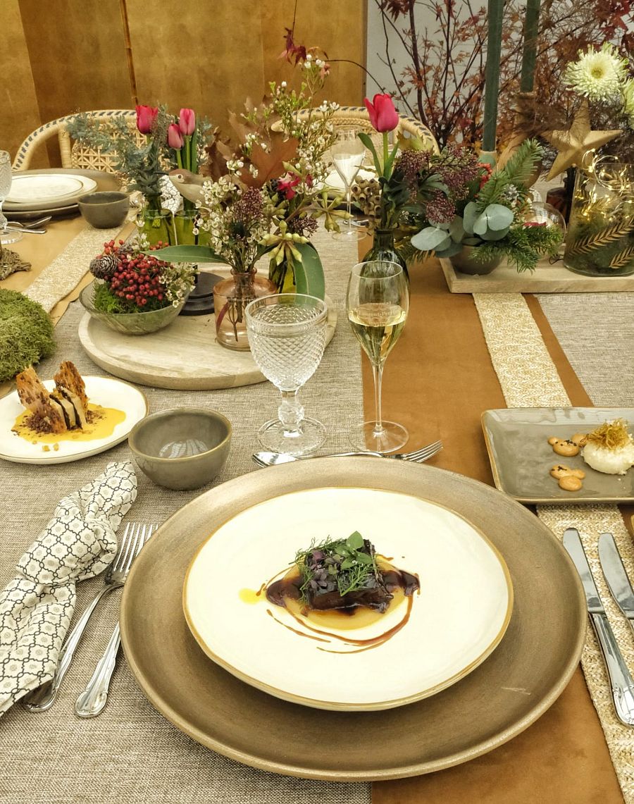 Para disfrutar de poner una mesa bonita debemos tener tiempo para poder pensar bien lo que queremos hacer y buscar cada detalle con mimo