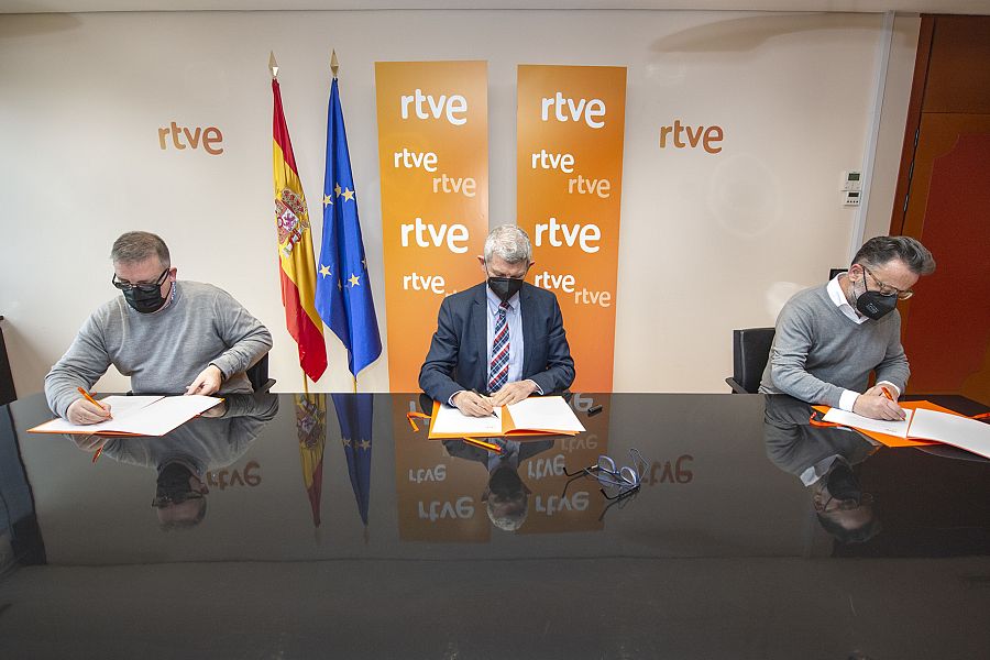 Miguel Ángel Curieses, José Manuel Pérez Tornero y José Miguel Martínez Millán