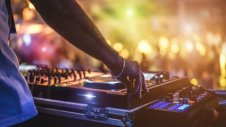 Les discoteques seguiran tancades per Cap d'Any