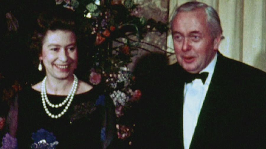 Harold Wilson con la reina Isabel