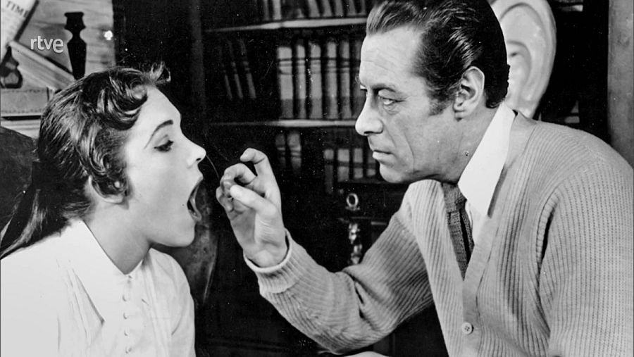 Julie Andrews se hacía tratamientos para las cuerdas vocales durante 'My Fair Lady'