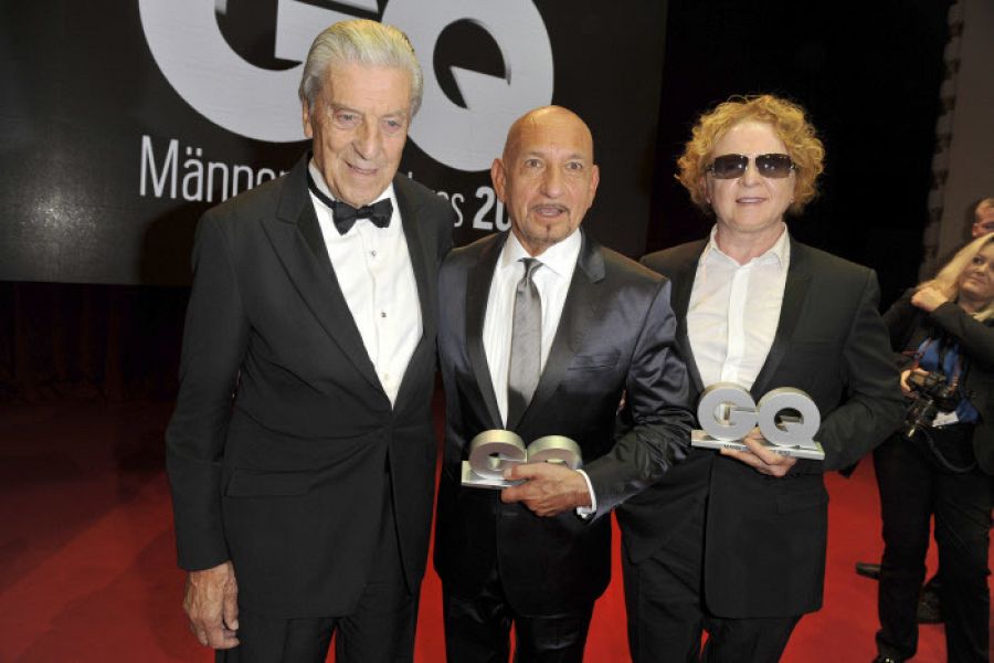 De izquierda a derecha, Nino Cerruti, Ben Kingsley y Mick Hucknall