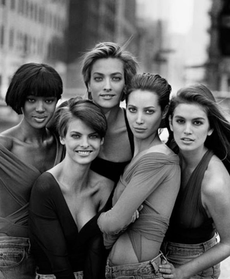 Mítica imagen con Naomi Campbell, Linda Evangelista, Tatjana Patitz, Christy Turlington y Cindy Crawford