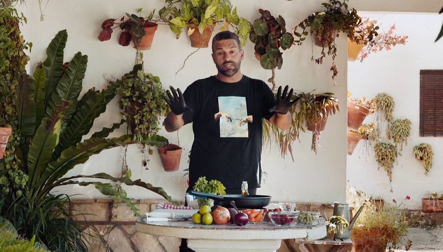 El chef Gonzalo D¿Ambrosio cocina en Cádiz