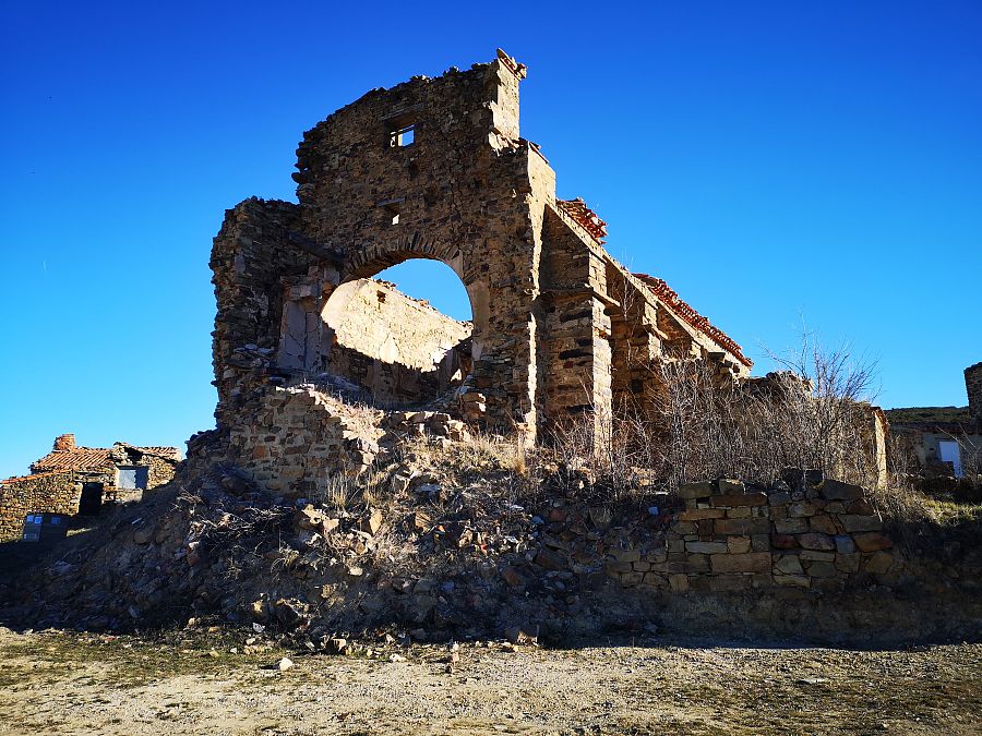 La Iglesia de San Bartolomé, en ruinas desde hace varias décadas