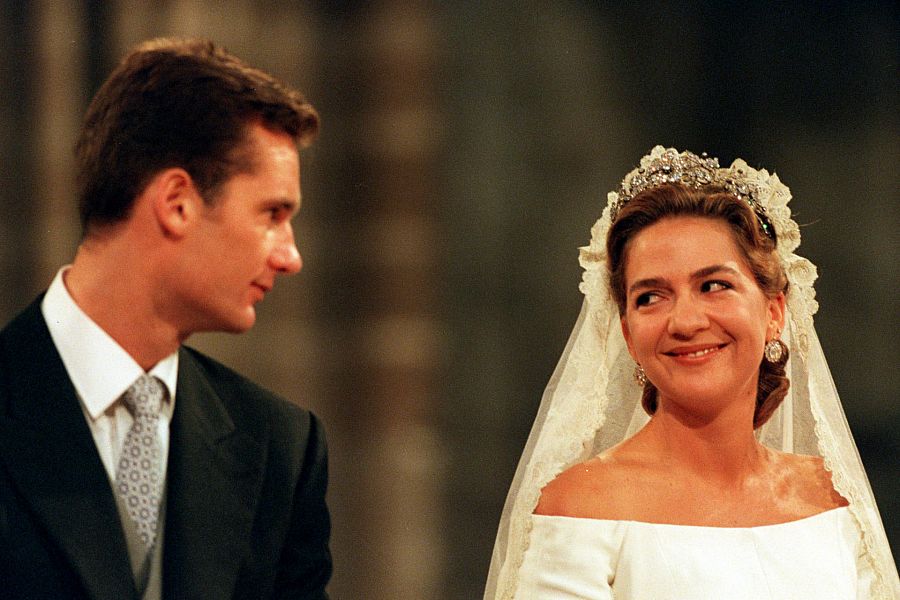 La Infanta Cristina e Iñaki Urdangarin en su boda en Barcelona en 1997