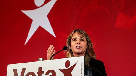 La líder del Bloque de Izquierdas (O Bloco), Catarina Martins, en un mitin en Coimbra. EFE/EPA/PAULO NOVAIS