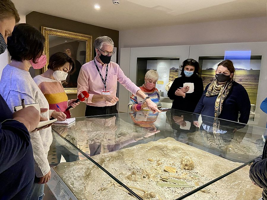 La exposición del Museo británico sobre Stonehenge está compuesta por 430 piezas llegadas de distintos países