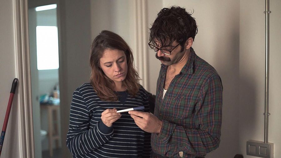 María Rodríguez Soto y David Verdaguer en 'Los días que vendrán' (2019)