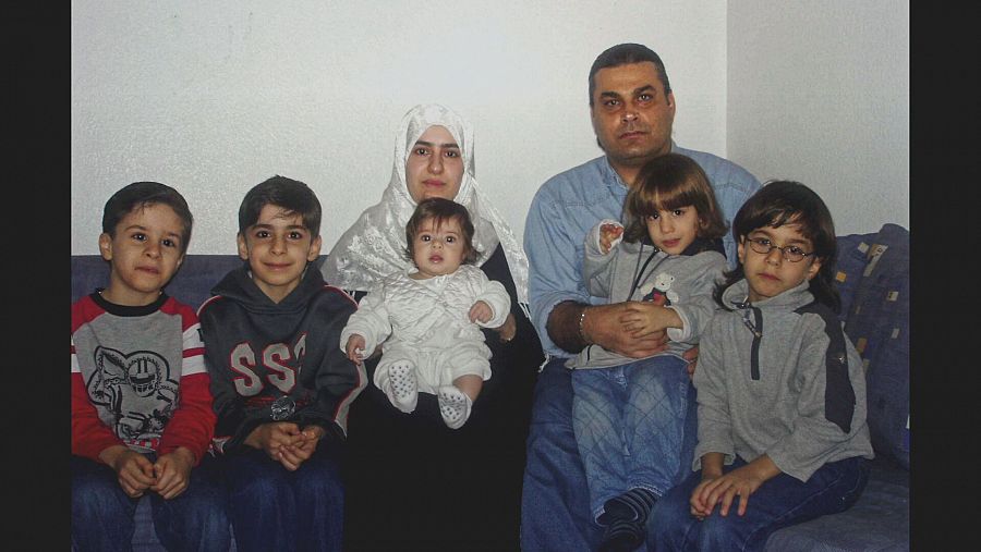 Khaled El Masri con su familia