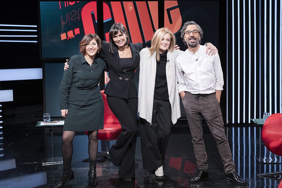 Elena S Sánchez, con Pepa Blanes, Pepa Fernández y Javier Ocaña