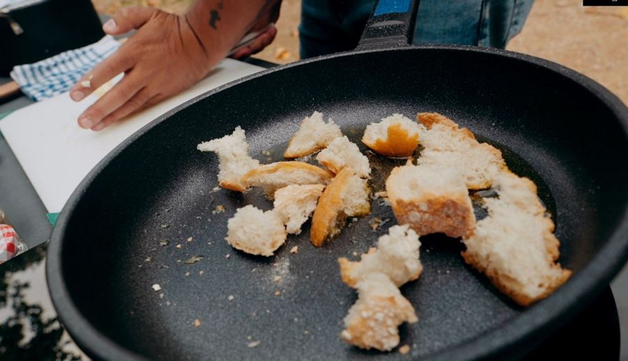 El pan, fundamentl para hacer el majado