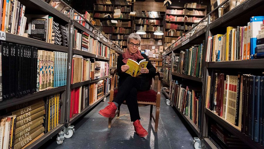 Al 1994 va crear i dirigir l'Aula d'Estudis de les Dones, transformada en Càtedra Leonor de Guzmán