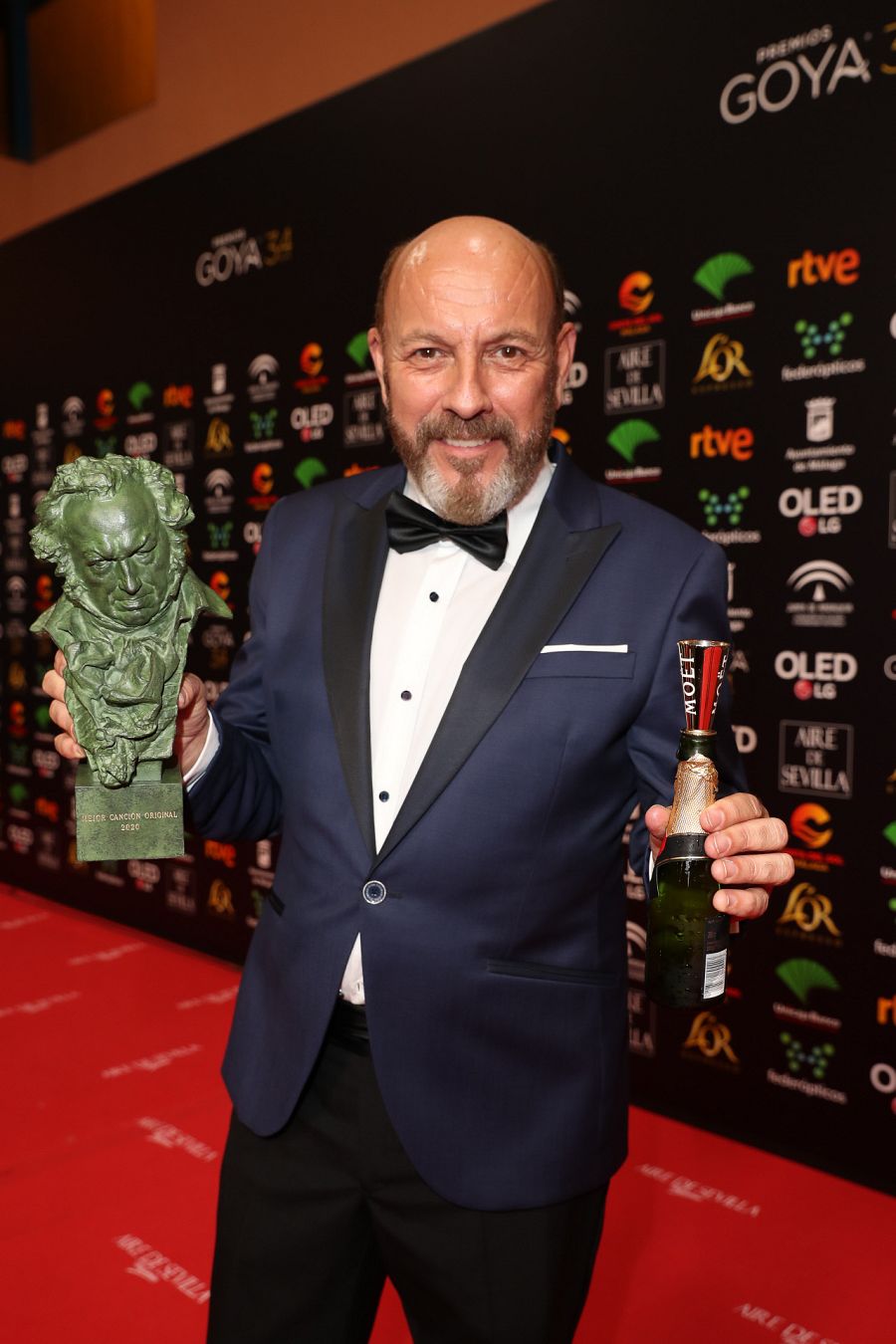 Javier Ruibal recibe Premio Goya a la Mejor Canción Original 2020