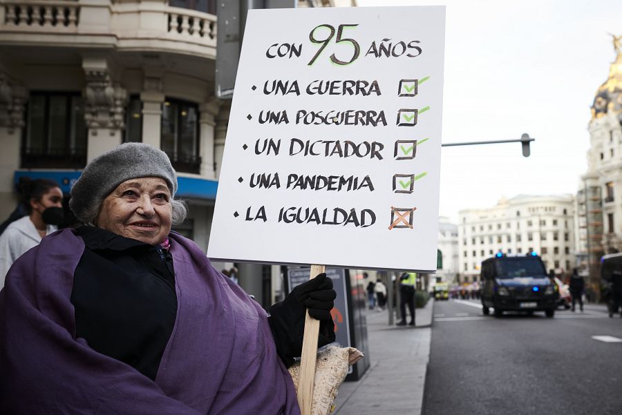 Una manifestante, en el centro de Madrid.
