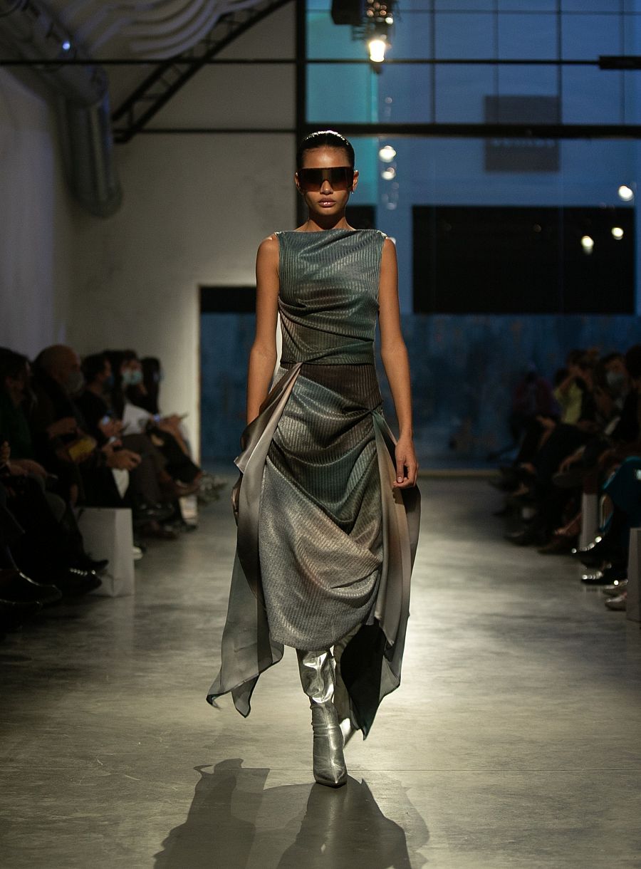 Duarte recupera los vestidos, una prenda poco habitual en sus colecciones para invierno