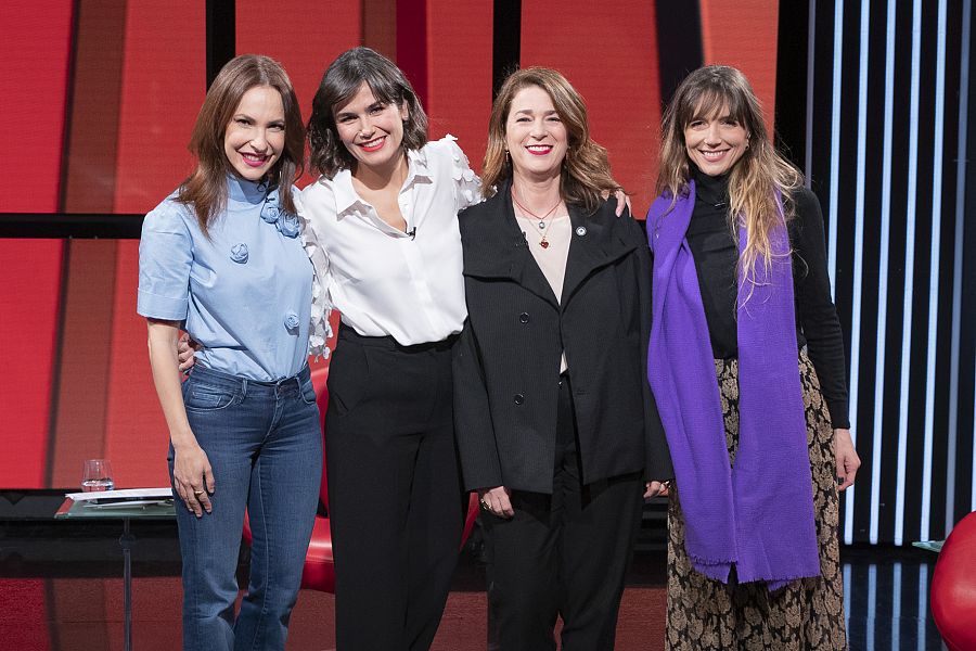 Paula Ortiz, Elsa Fernandez Santos y Laura Ferrero con Elena S Sánchez