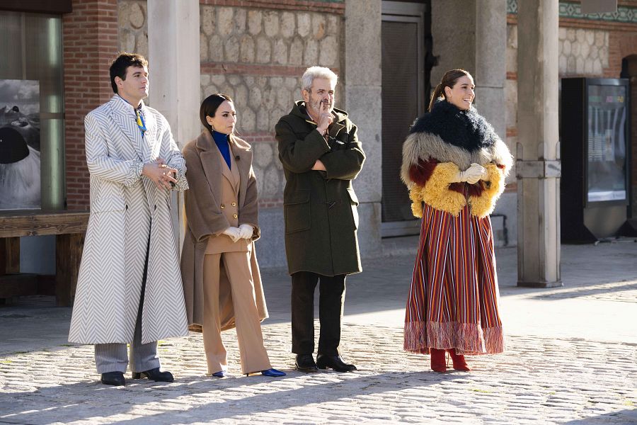 Los jueces y Raquel Sánchez Silva, en Matadero