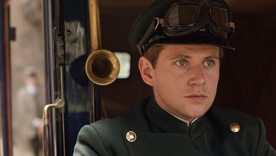 Allen Leech es Branson en Downton Abbey