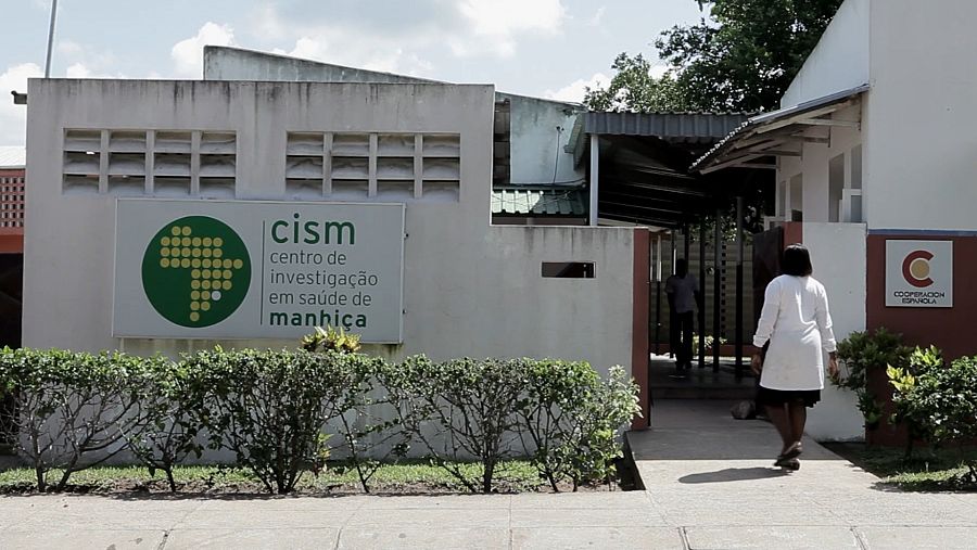 Elisa López trabaja como pediatra e investigadora en Mozambique para ISGlobal