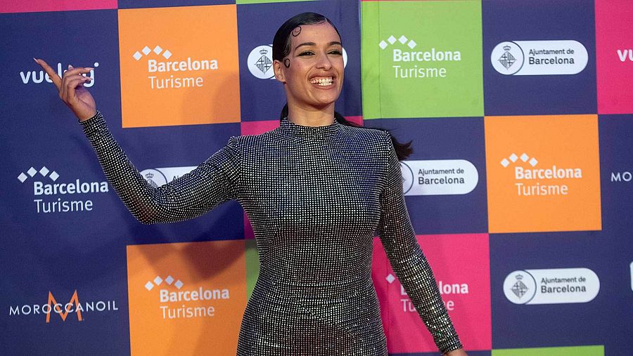 Chanel deslumbra en la alfombra rosa de la Barcelona Eurovision Party