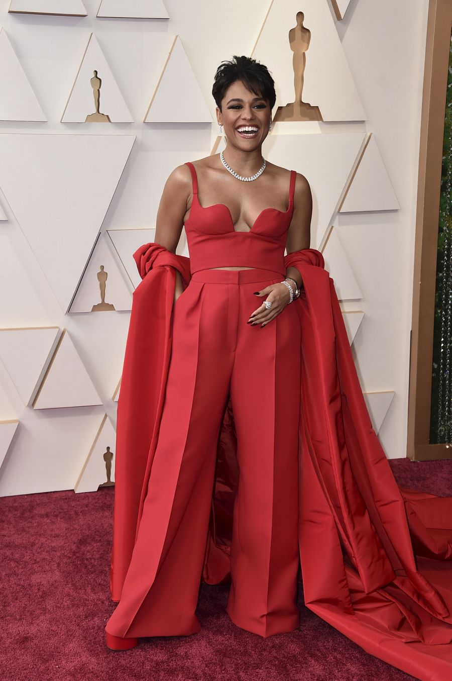 Oscar 2022  Los mejores vestidos de la alfombra roja