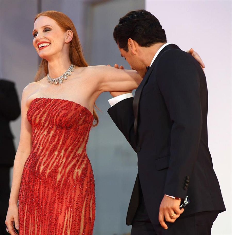 Jessica Chastain y Oscar Isaac