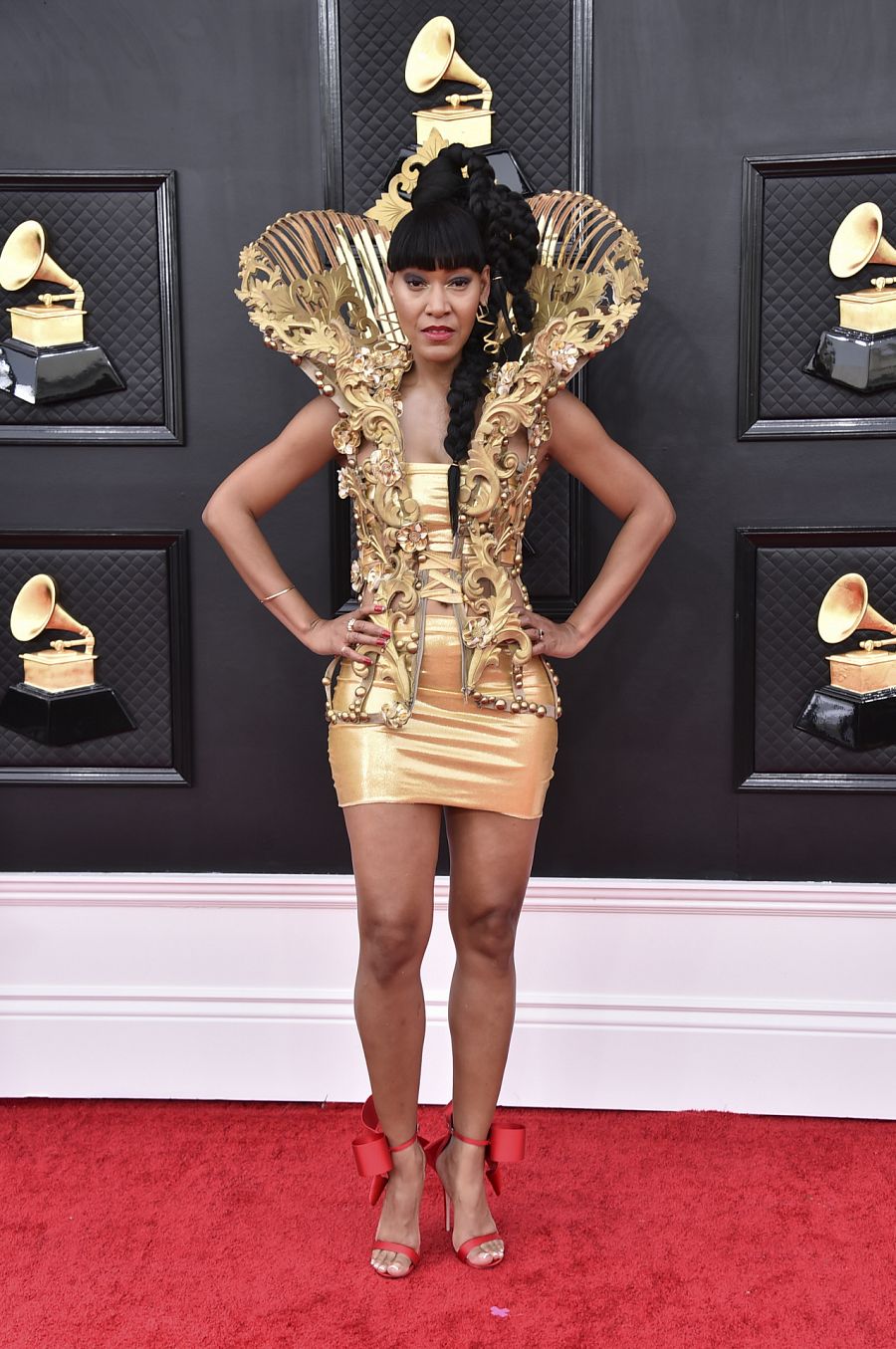 Cheri Moon en la alfombra roja de los Grammys 2022