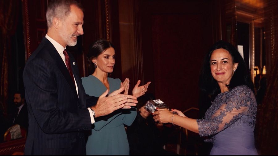 Mercedes Maroto-Valer recibe el premio ACES-Margarita Salas