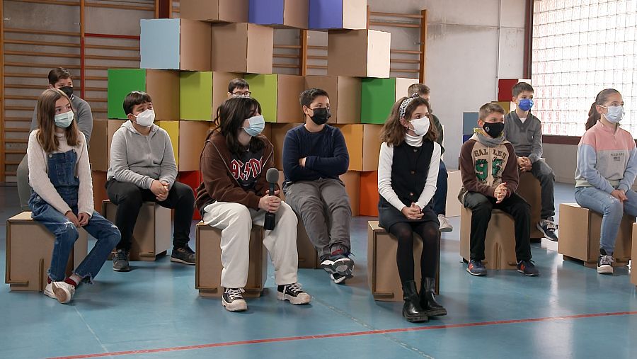 Aprendemos en Clan. El debate - Alumnas y alumnos del Colegio Nuestra Señora de los Dolores de Herrera (Sevilla)