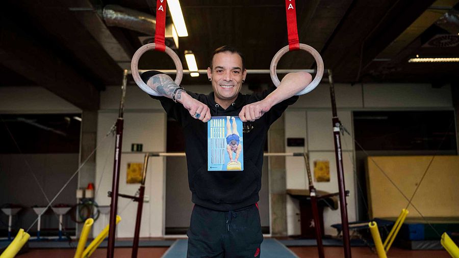 Gervasio treballa al seu gimnàs de La Mina, Barcelona