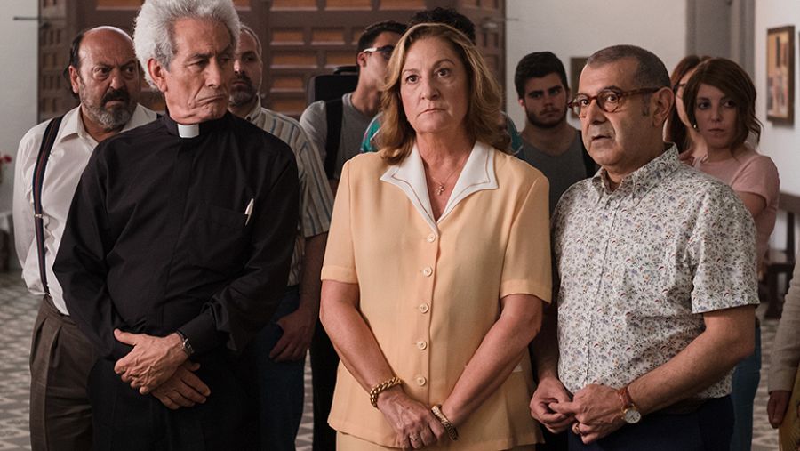 Rosario Pardo y Manuel Morón en 'Mi querida cofradía' (2018)