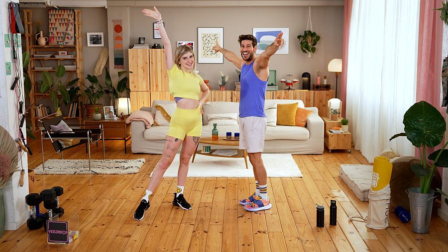 Samantha Gilabert i Cesc Escolà a punt de començar l'entrenament a 'FitMés'