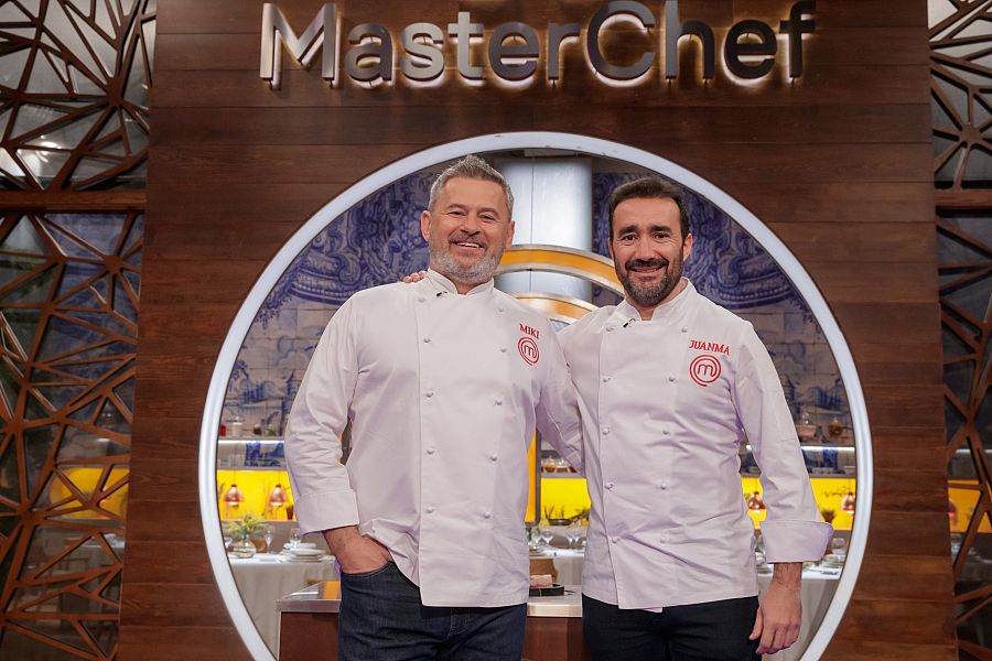 Miki Nadal y Juanma Castaño visitan MasterChef 10