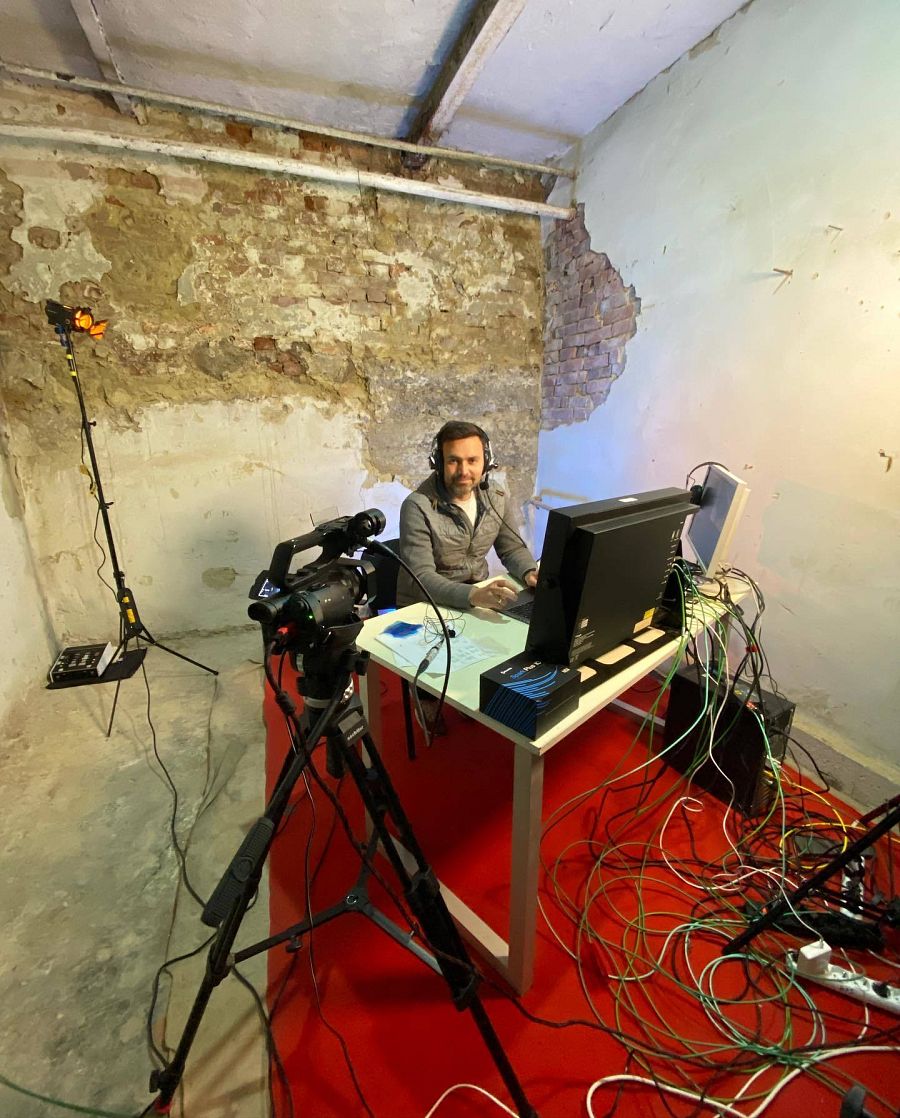 El presentador Timur Miroshnychenko