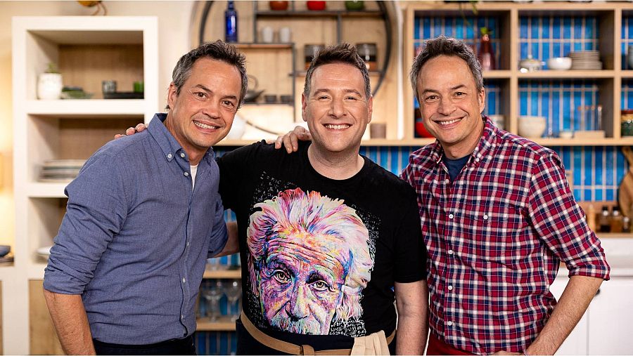 Menudos Torres - Sorprende en la cocina