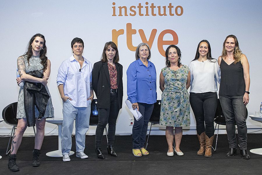 En la mesa redonda han contado sus vivencias algunas de las principales expertas en el sector