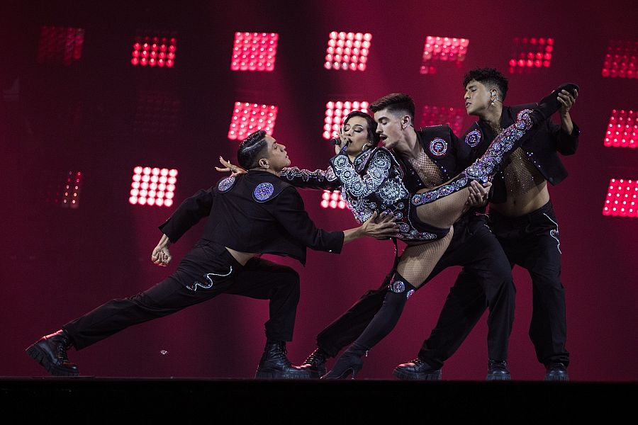 Chanel interpretando 'SloMo' en Eurovisión 2022