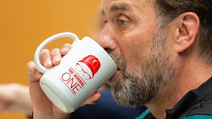 En Inglaterra apodan a Klopp como 'The Normal One'