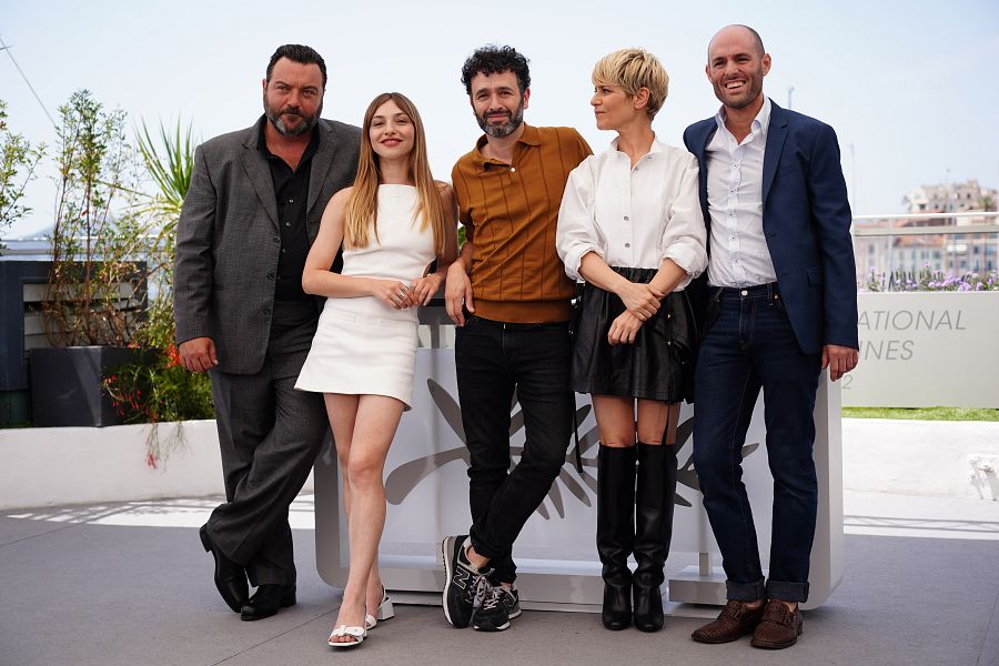 Denis Menochet, Marie Colomb, Rodrigo Sorogoyen, Marina Foïs y Diego Anido.