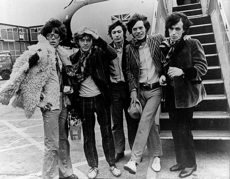 LOS ROLLING STONES : KEITH RICHARDS , BRIAN JONES , CHARLIE WATTS , MICK JAGGER Y BILL WYMAN