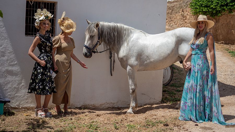 La preciosa isla balear cuenta con una herencia británica que aún continúa viva en la afición por las carreras de caballos