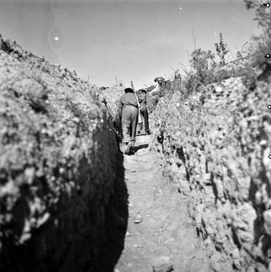 Kati Horna, 'Frente de Aragón, 1937'