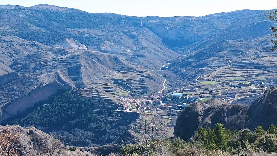 Vista sobre el pueblo de Viguera