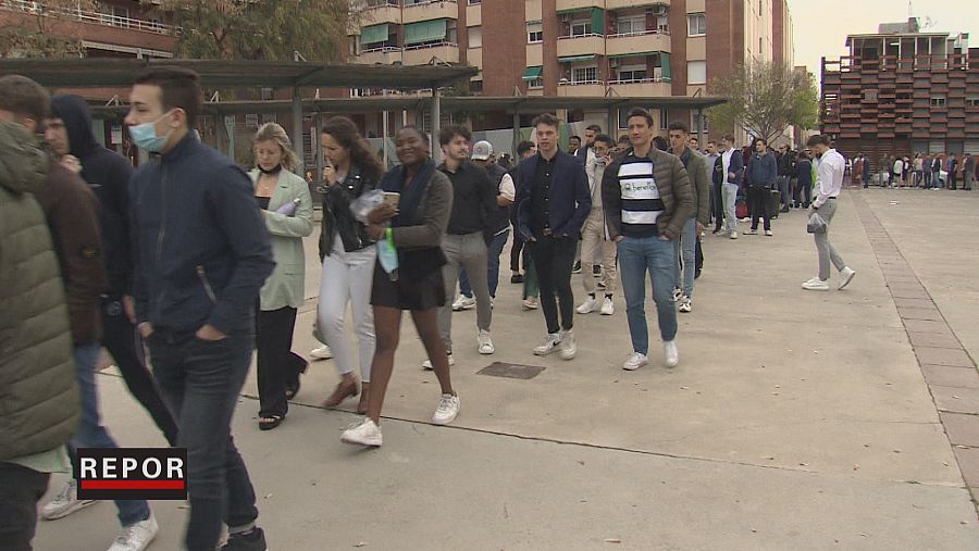 Asistentes al acto de IM Mastery Academy en Badalona