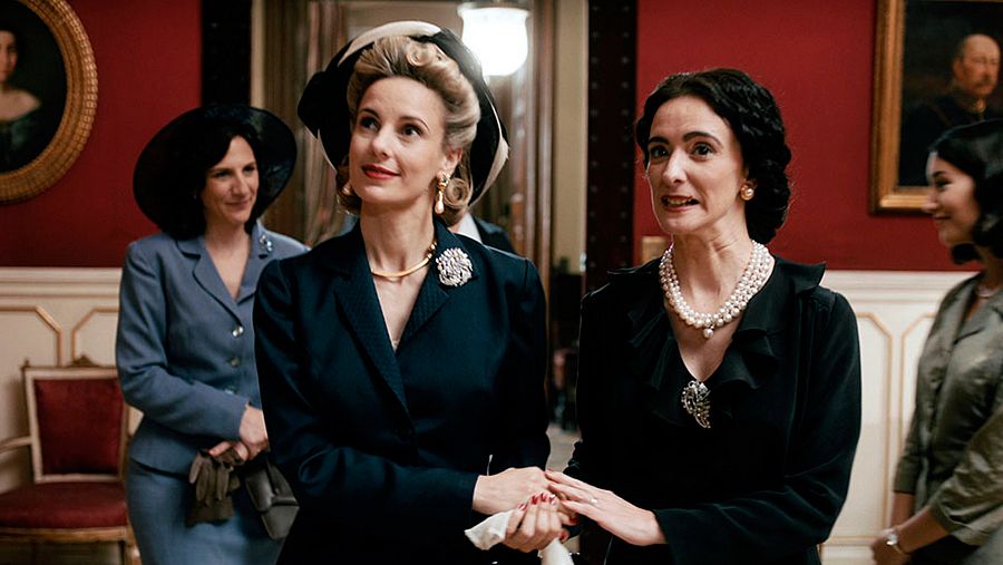 Ana Torrent y Julieta Cardinali dan vida a Carmen Polo y Eva Perón en 'Carta a Eva'