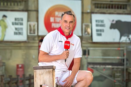 Javier Izu lidera el equipo de narradores de los encierros de San Fermín